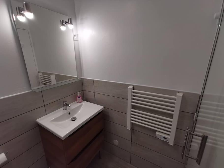 Appartement Acces Direct A La Plage Bernieres-sur-Mer ภายนอก รูปภาพ